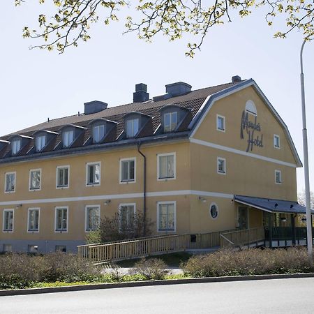 Maude'S Hotel Enskede Stockholm Buitenkant foto