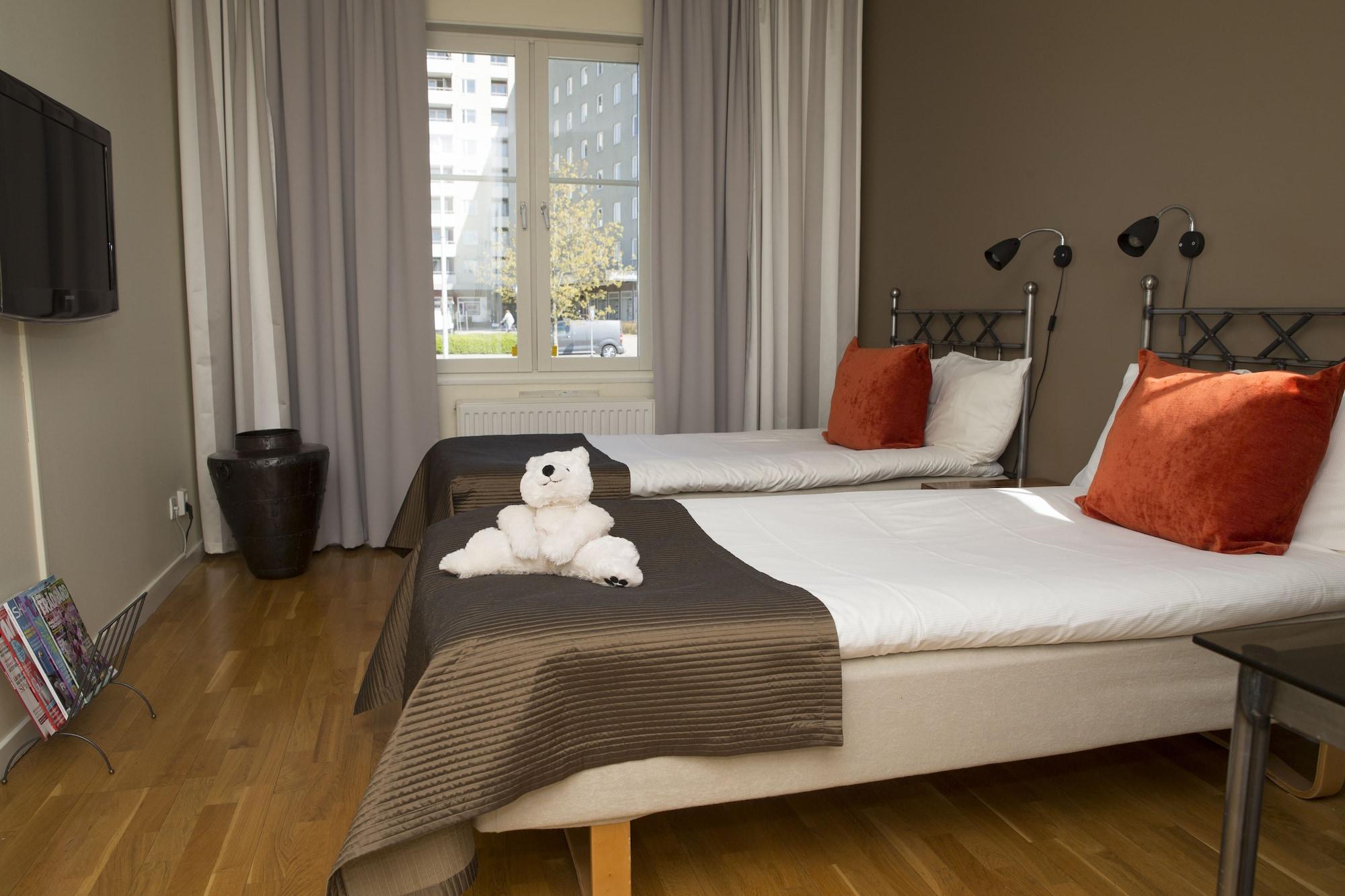Maude'S Hotel Enskede Stockholm Buitenkant foto